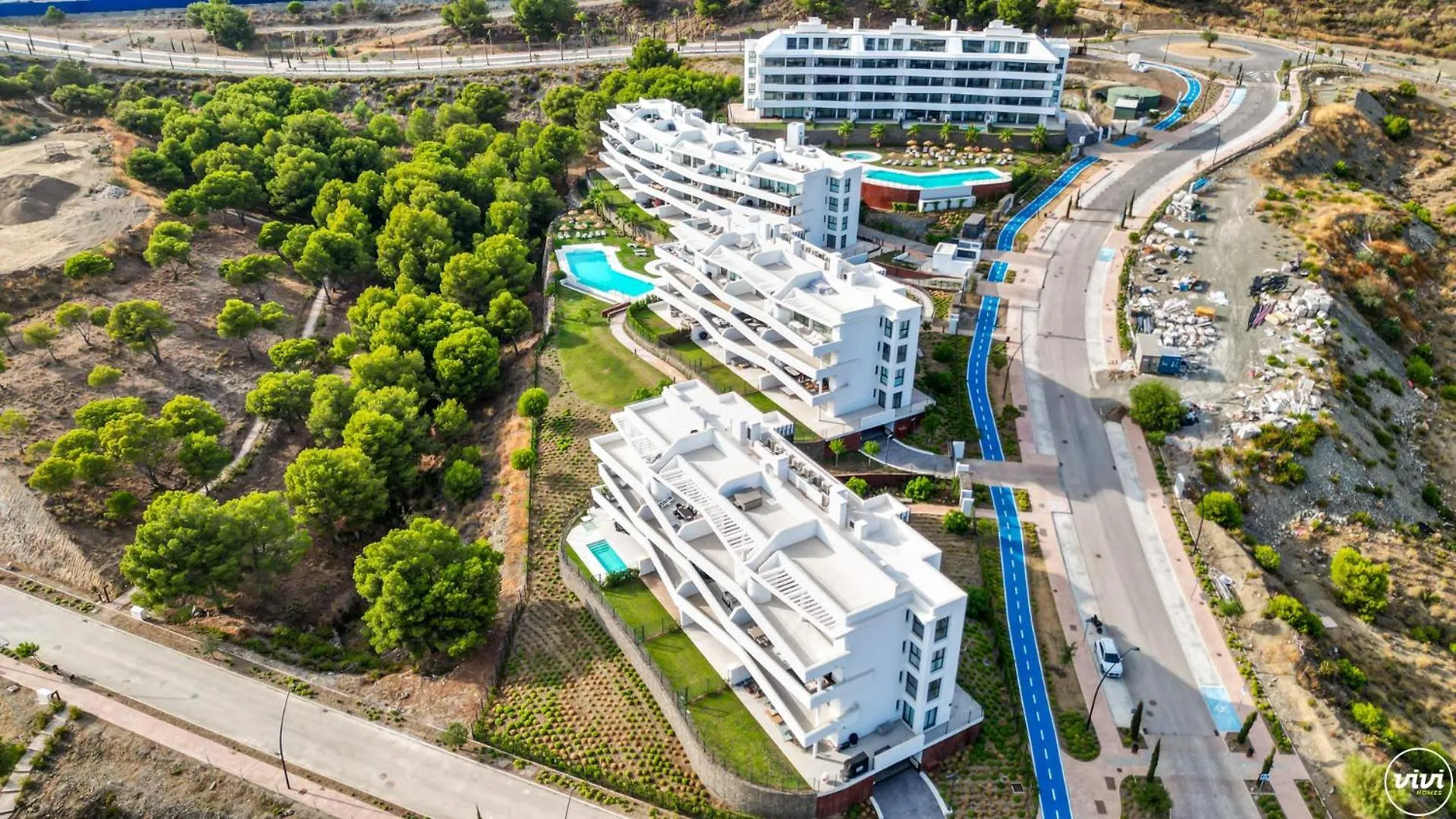 Vivi Homes - Coral Apartment With Sea Views & Pool Fuengirola Spain